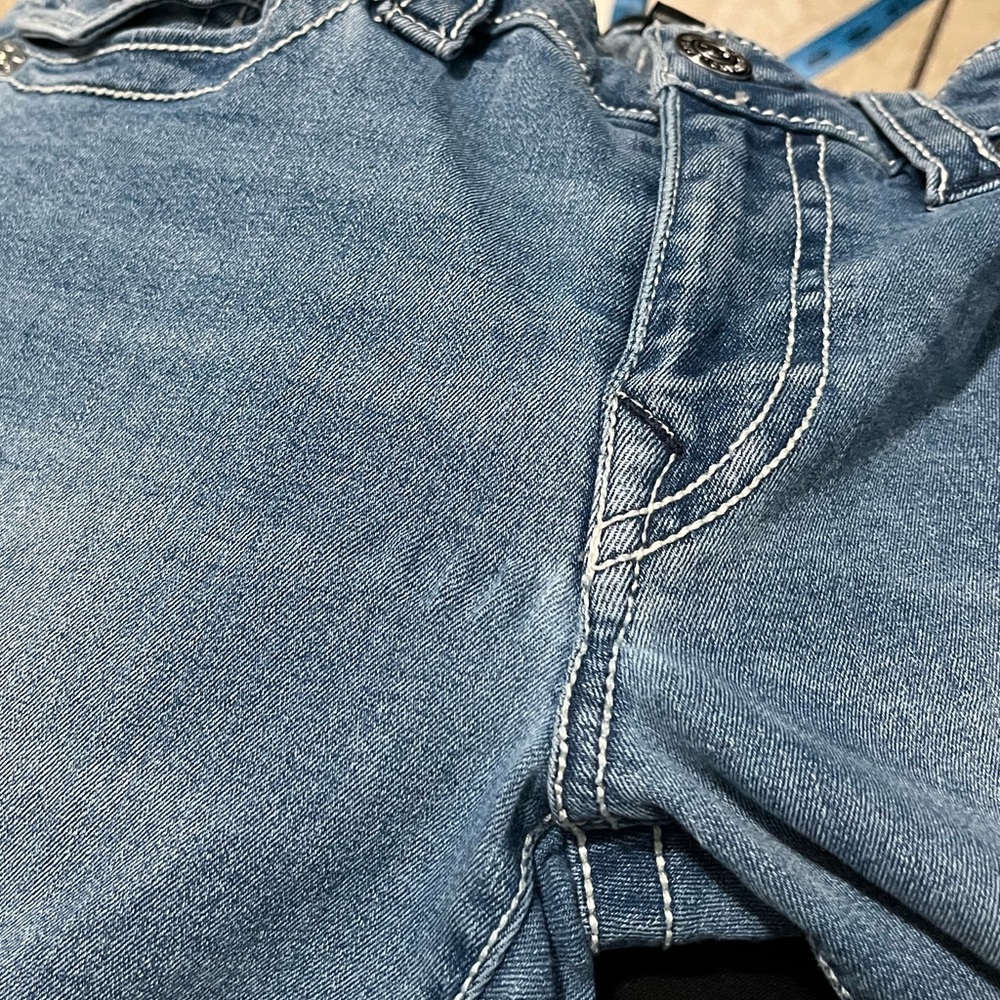 True Religion  Jeans Becca Low Rise Straight Stretched Out A Little Last Pic - Picture 8 of 8